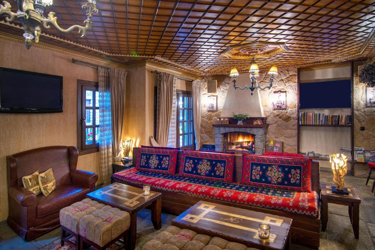 Hotel Kassaros 2*